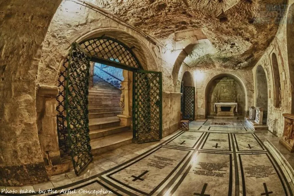 Rabat L.O. Mdina-Designer House The Bedroom-Tub شقة
